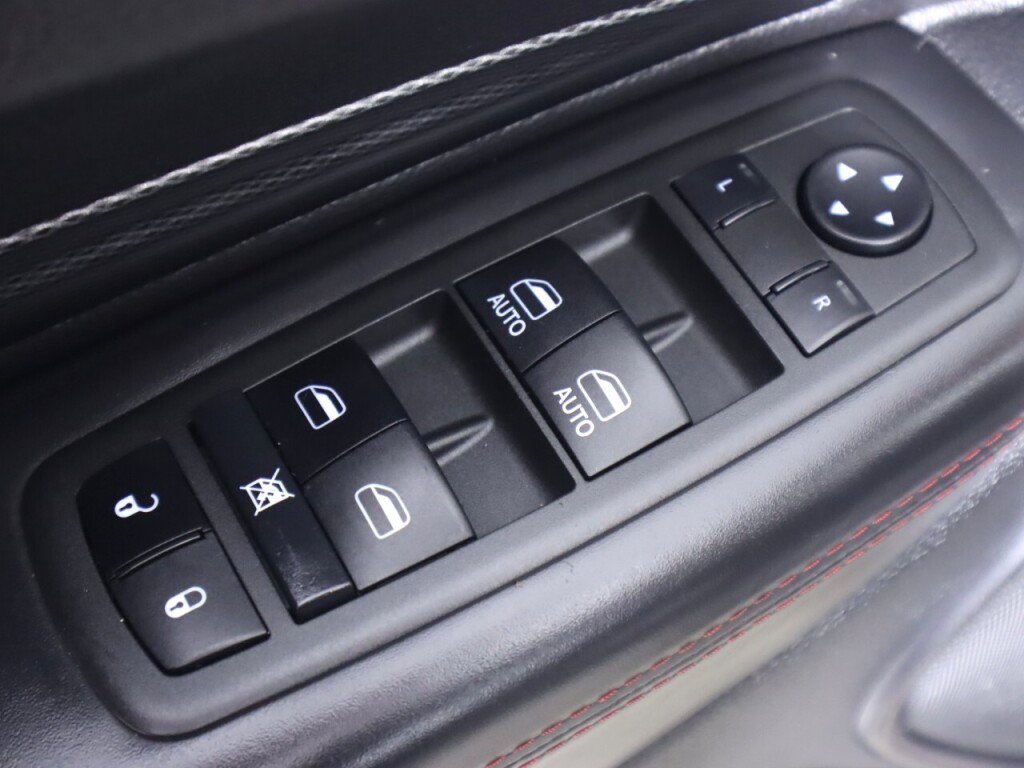 Used 2021 Dodge Durango R/T w/ Trailer Tow Group IV AWD/4WD image 30