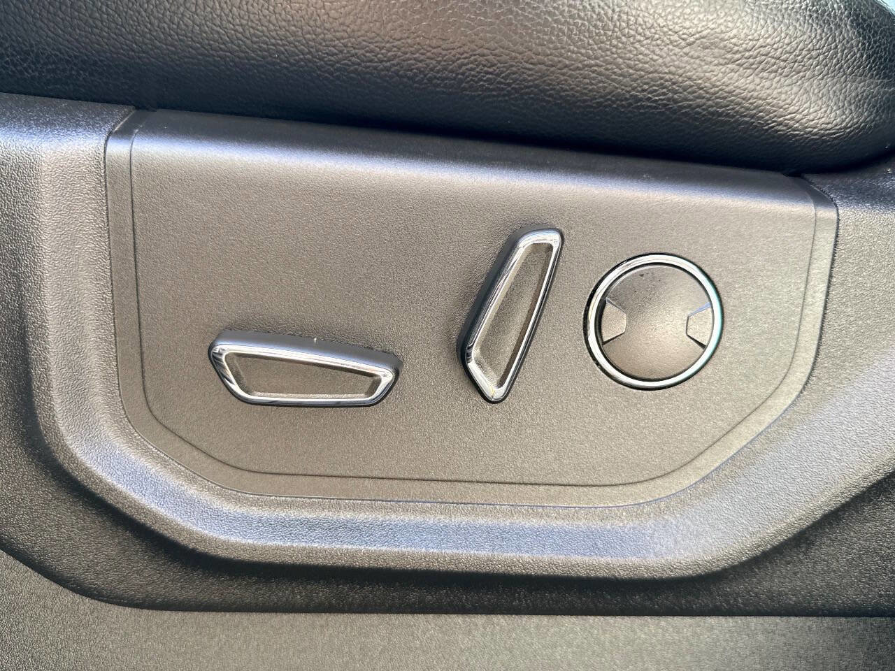 Used 2018 Ford F250 Lariat w/ Lariat Ultimate Package image 21