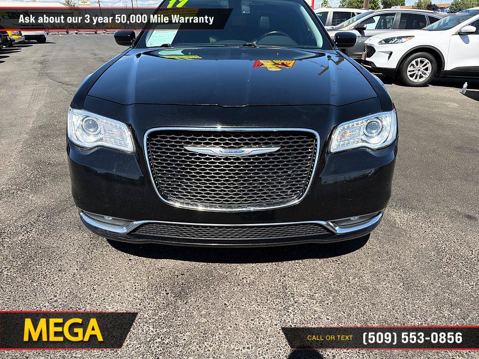 Used 2017 Chrysler 300 Limited w/ Value Package RWD image 24