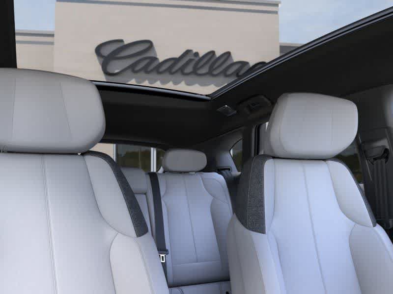 New 2027 Cadillac Optiq Luxury AWD/4WD image 24