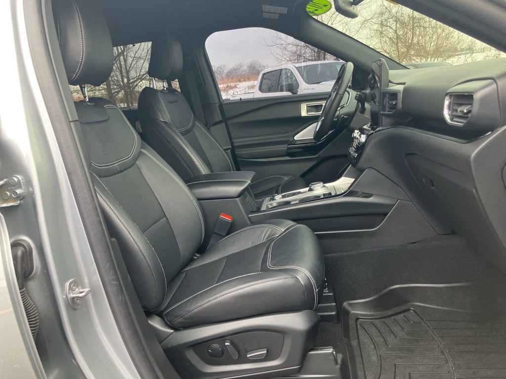Used 2023 Ford Explorer ST w/ Equipment Group 401A image 34