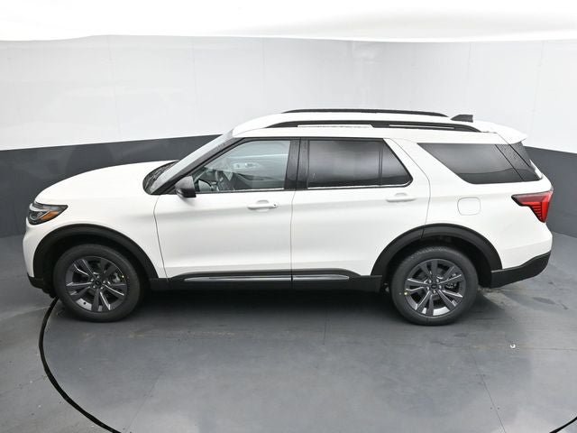 Used 2025 Ford Explorer Active w/ Active Comfort Package AWD/4WD image 21