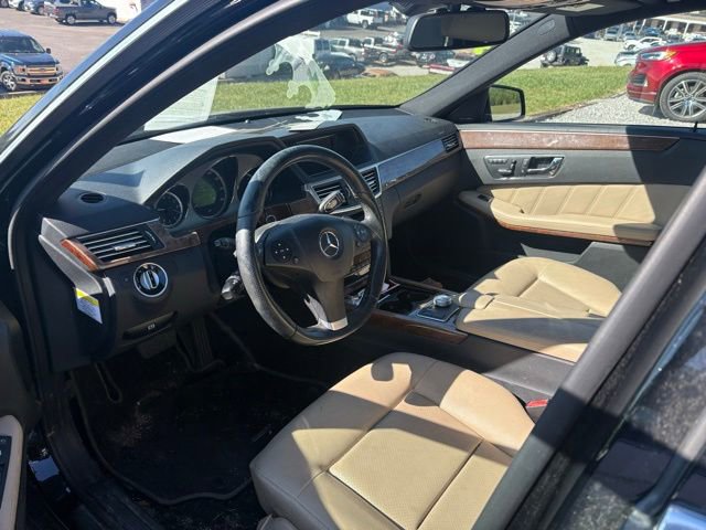 Used 2011 Mercedes-Benz E 350 Sedan image 9