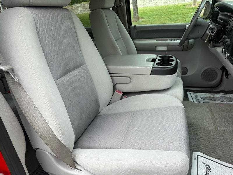 Used 2009 GMC Sierra 1500 SLE w/ Power Pack Plus AWD/4WD image 19