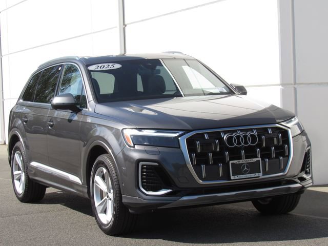 Used 2025 Audi Q7 3.0T Premium w/ Convenience Package AWD/4WD image 2