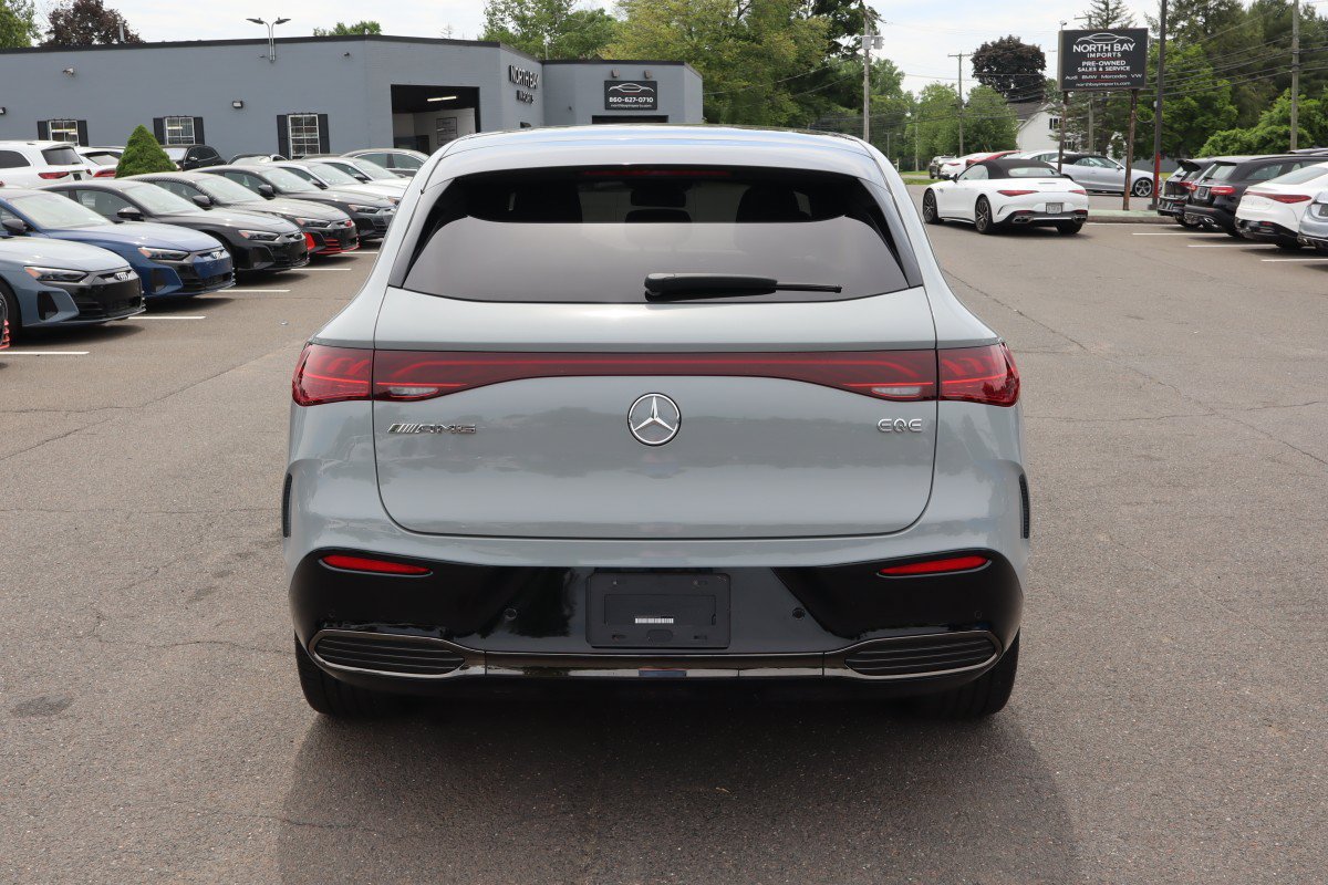 Used 2024 Mercedes-Benz EQE AMG 4MATIC SUV w/ Pinnacle Trim Package image 7