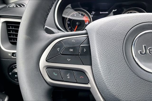 Used 2022 Jeep Cherokee Latitude Lux FWD image 10