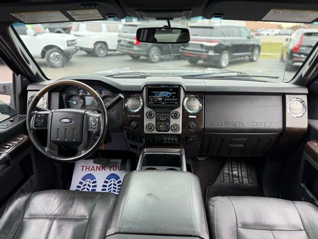 Used 2016 Ford F350 Platinum w/ Platinum Package image 2