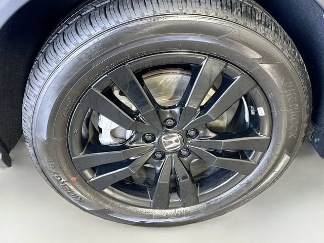 Certified 2026 Honda HR-V Sport image 12