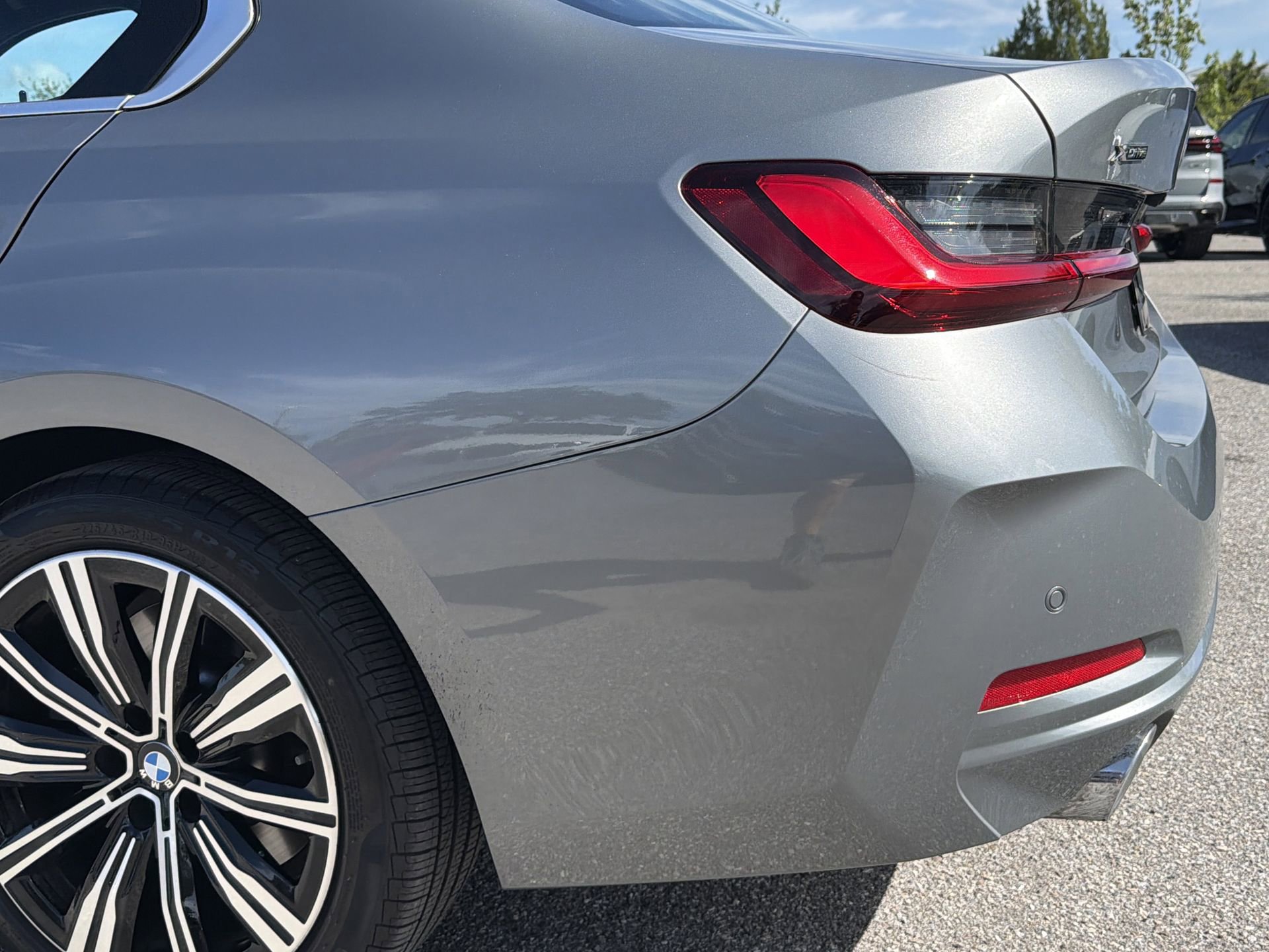 Certified 2025 BMW 330i xDrive Sedan image 10