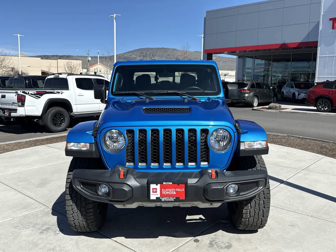 Used 2022 Jeep Gladiator Mojave image 2