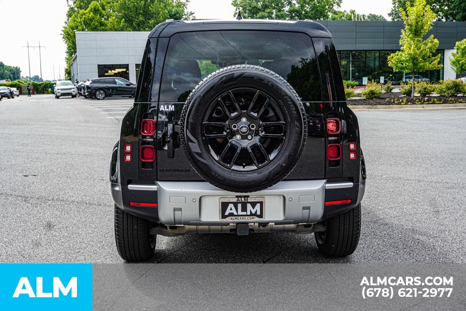 Used 2024 Land Rover Defender 110 S AWD/4WD image 10