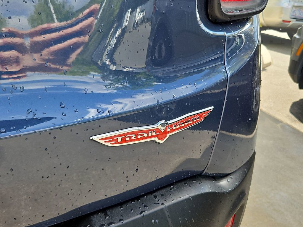 Used 2023 Jeep Renegade Trailhawk image 30