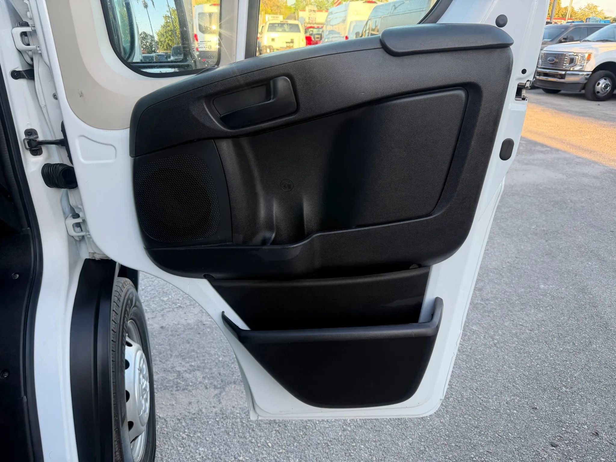 Used 2022 RAM ProMaster 3500 image 17