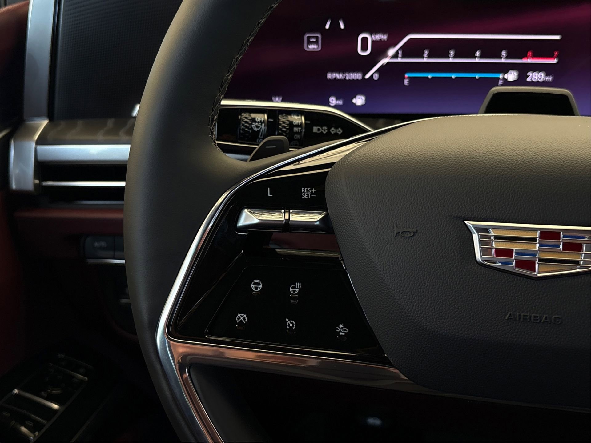 New 2026 Cadillac Escalade Luxury image 28