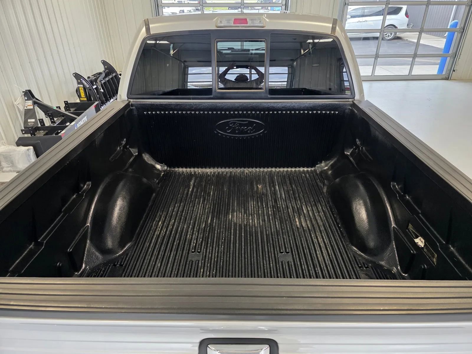 Used 2014 Ford F150 XLT w/ Equipment Group 302A Luxury AWD/4WD image 5