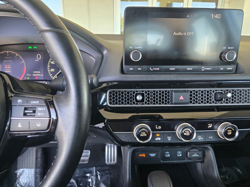 Certified 2025 Honda Civic Sport image 14