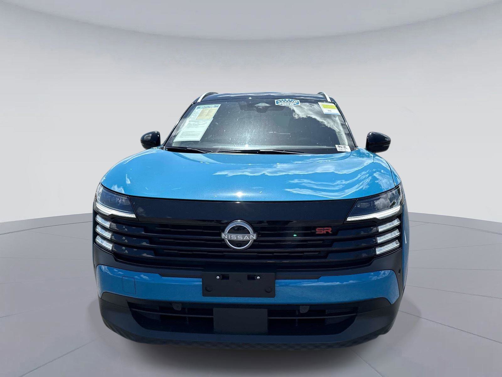 Used 2025 Nissan Kicks SR AWD/4WD image 9