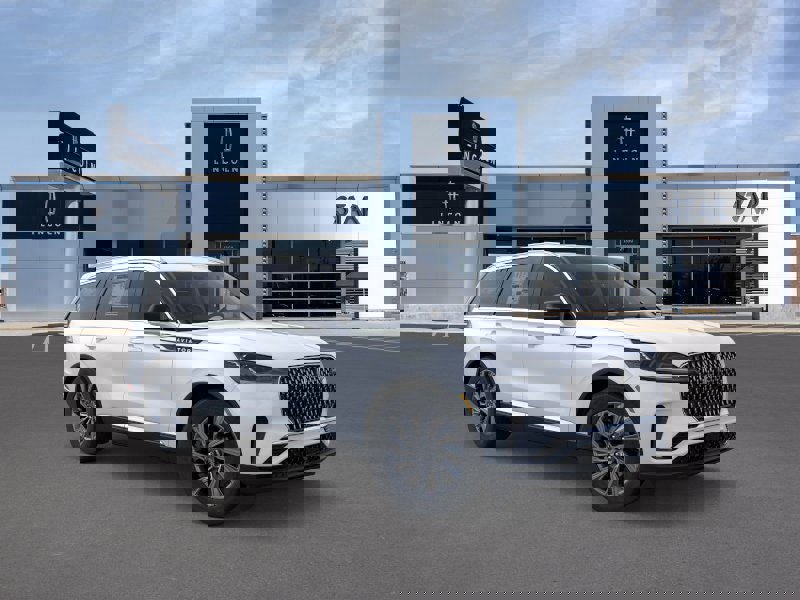 New 2025 Lincoln Aviator AWD image 7