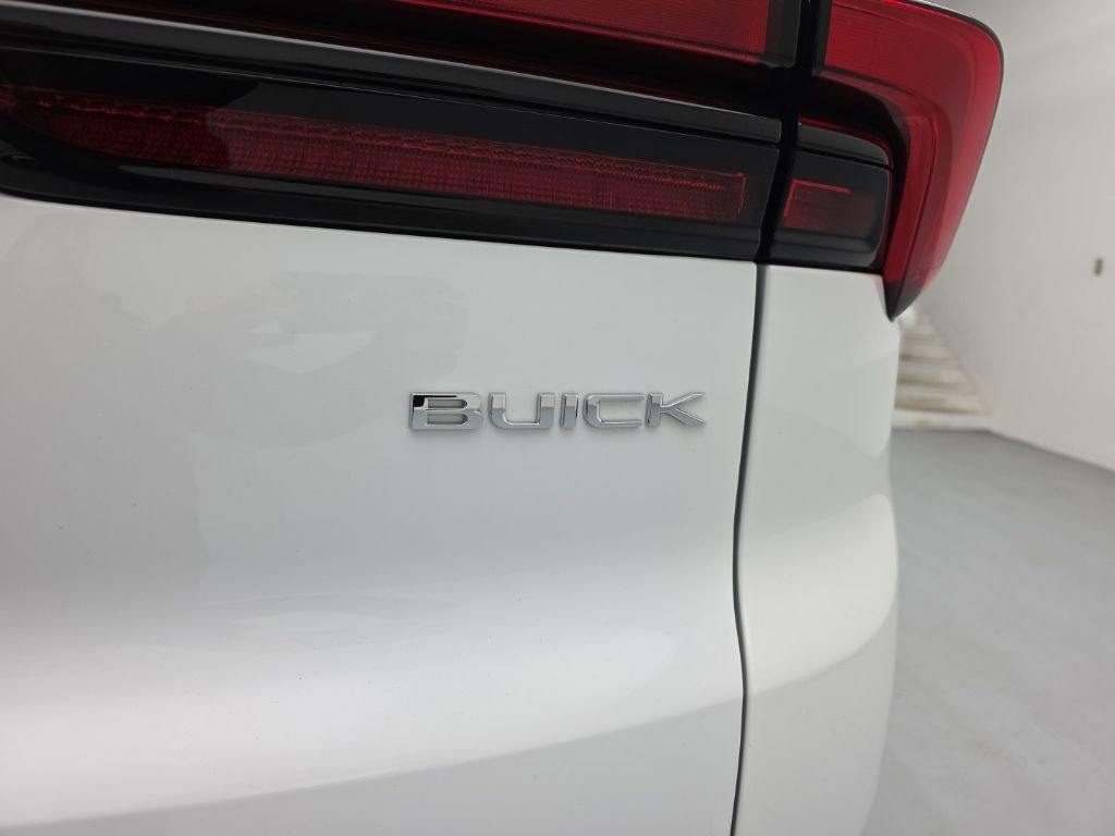 Certified 2025 Buick Enclave Sport Touring w/ Power Package AWD/4WD image 67