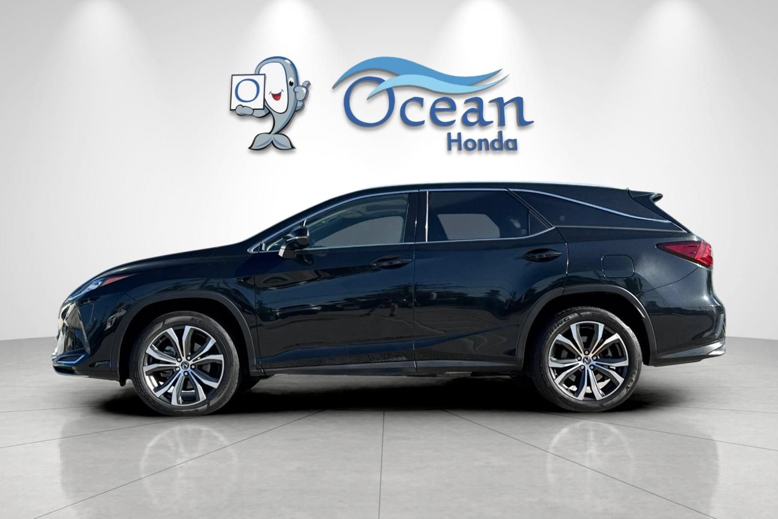 Used 2020 Lexus RX 350L FWD w/ Premium Package image 7