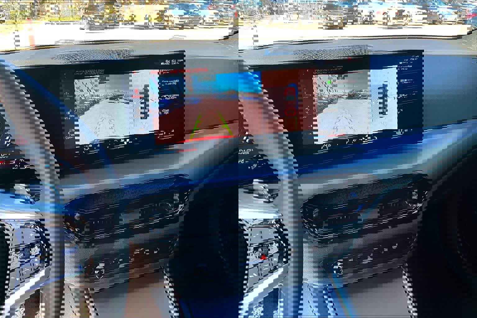 Used 2025 BMW 230i xDrive Coupe w/ Convenience Package image 5