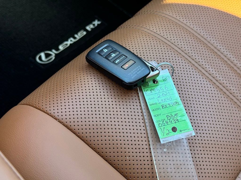 Used 2021 Lexus RX 450h AWD w/ Luxury Package image 43