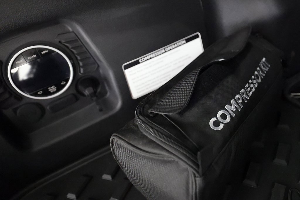 Used 2025 Lexus GX 550 image 13