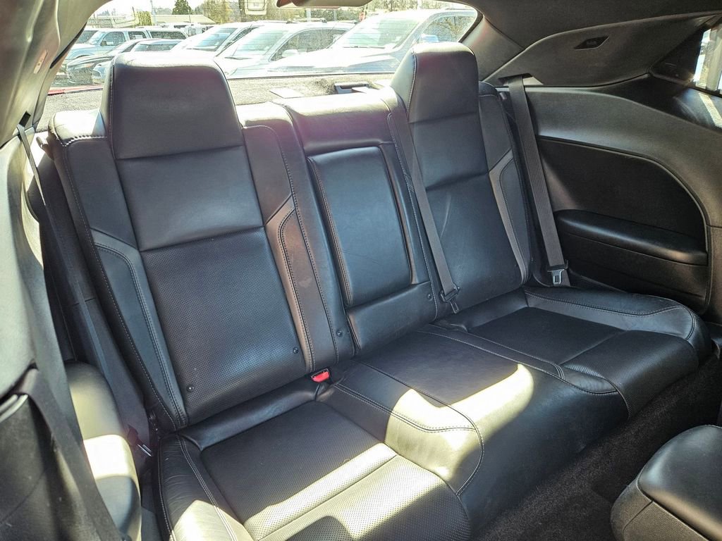 Certified 2018 Dodge Challenger SXT Plus image 15