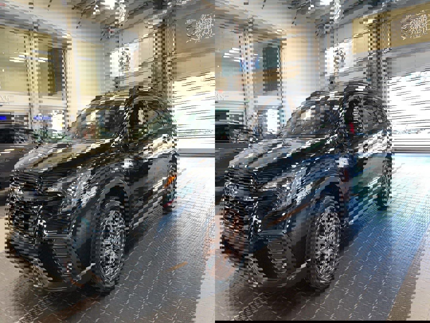 Used 2025 Subaru Ascent Bronze Edition image 3