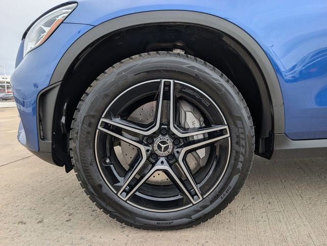 Used 2022 Mercedes-Benz GLC 300 4MATIC image 11