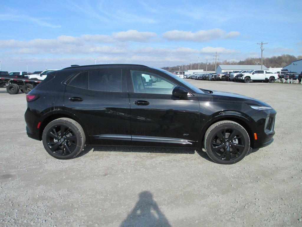 New 2026 Buick Envision Sport Touring image 3