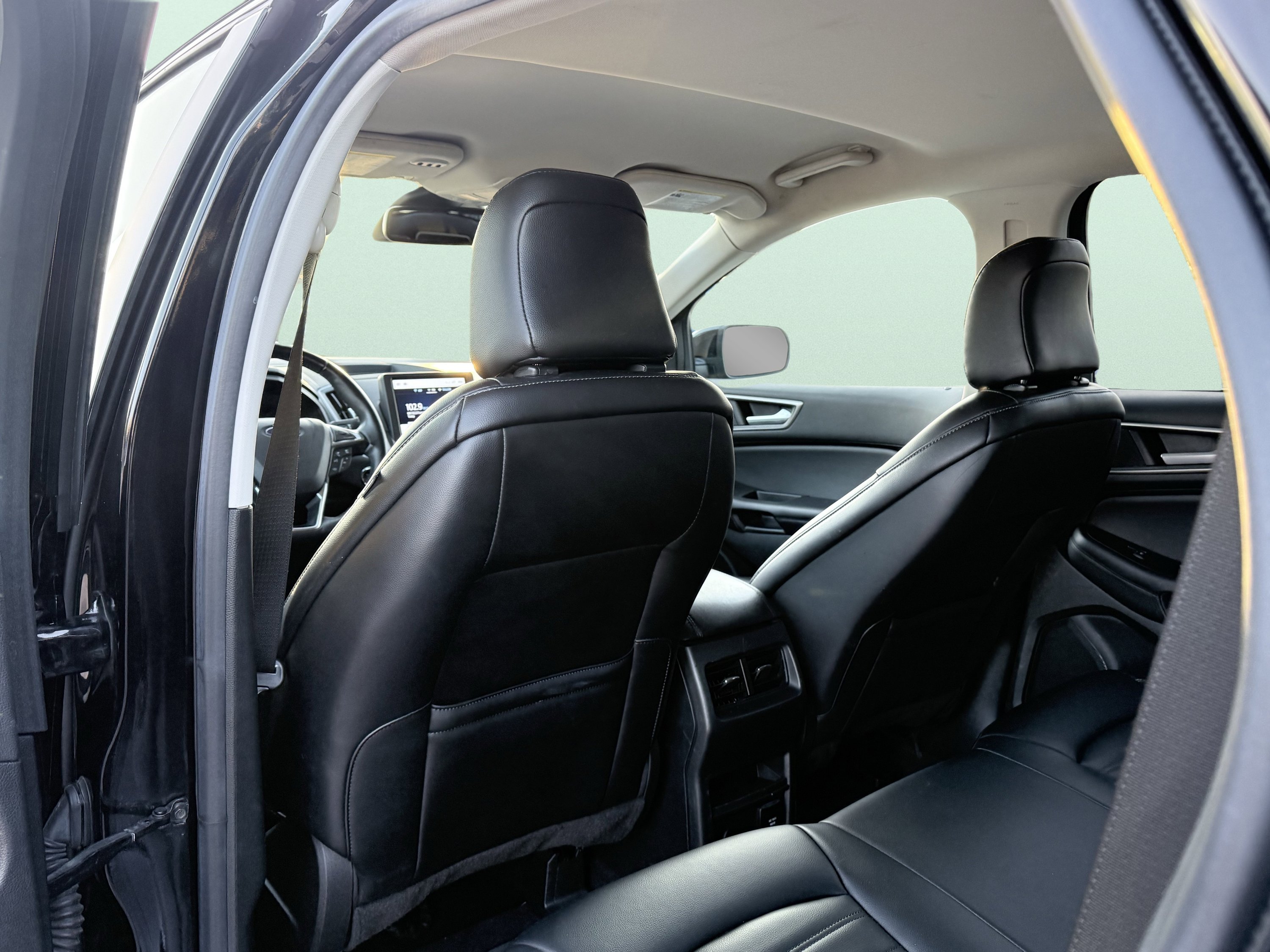 Used 2023 Ford Edge SEL w/ Convenience Package AWD/4WD image 35
