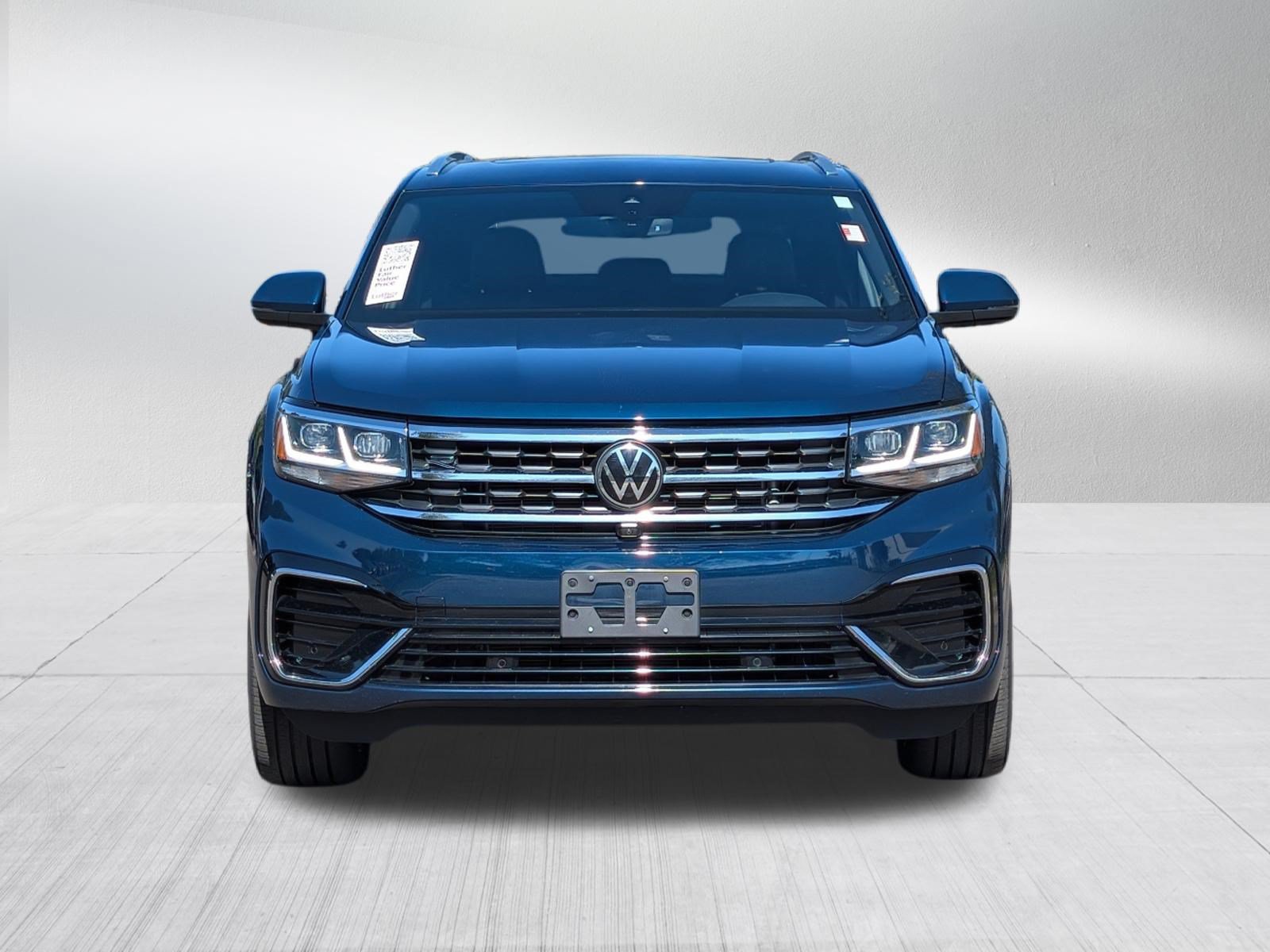 Certified 2023 Volkswagen Atlas Cross Sport SEL Premium R-Line AWD/4WD image 2
