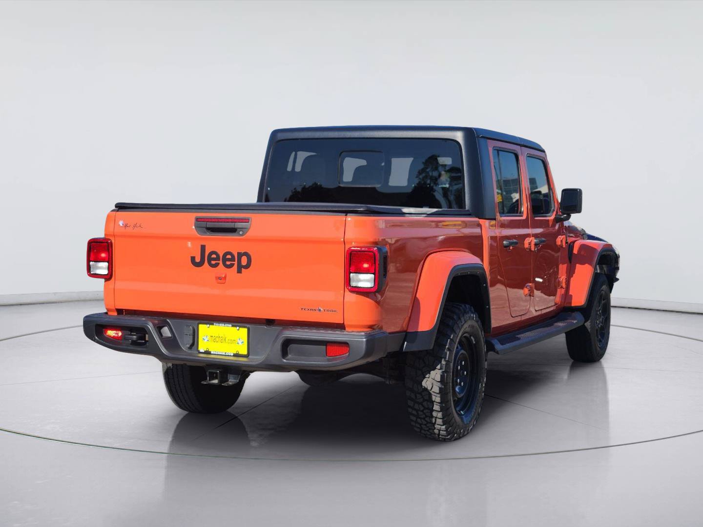 Used 2023 Jeep Gladiator Sport AWD/4WD image 5
