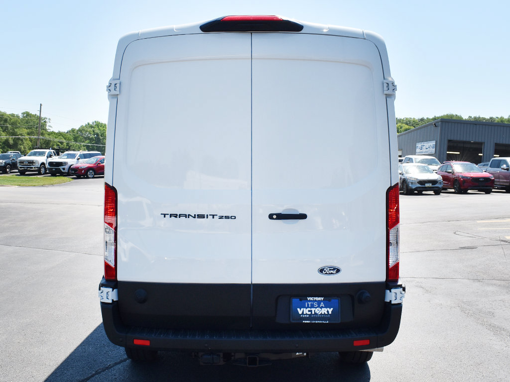 New 2026 Ford Transit 250 148 Medium Roof RWD image 27