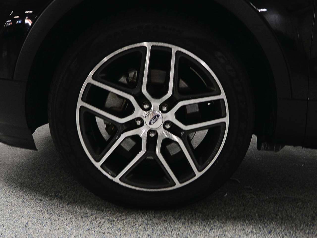 Used 2016 Ford Explorer Sport w/ Equipment Group 401A image 6