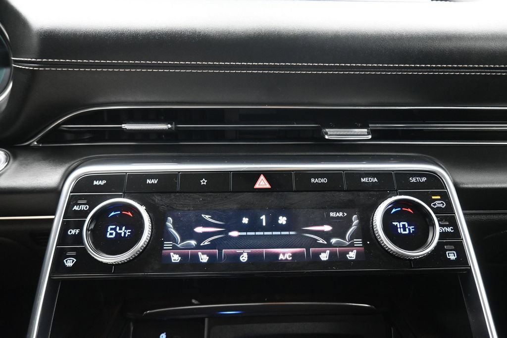 Used 2024 Genesis GV80 3.5T w/ Prestige Package AWD/4WD image 28
