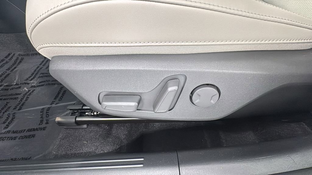 New 2025 Kia Niro EX image 11