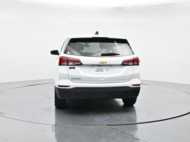 Used 2024 Chevrolet Equinox LS w/ LS Convenience Package FWD image 8