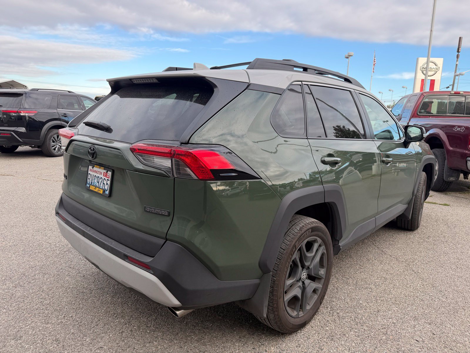 Used 2024 Toyota RAV4 Adventure w/ Convenience Package AWD/4WD image 5
