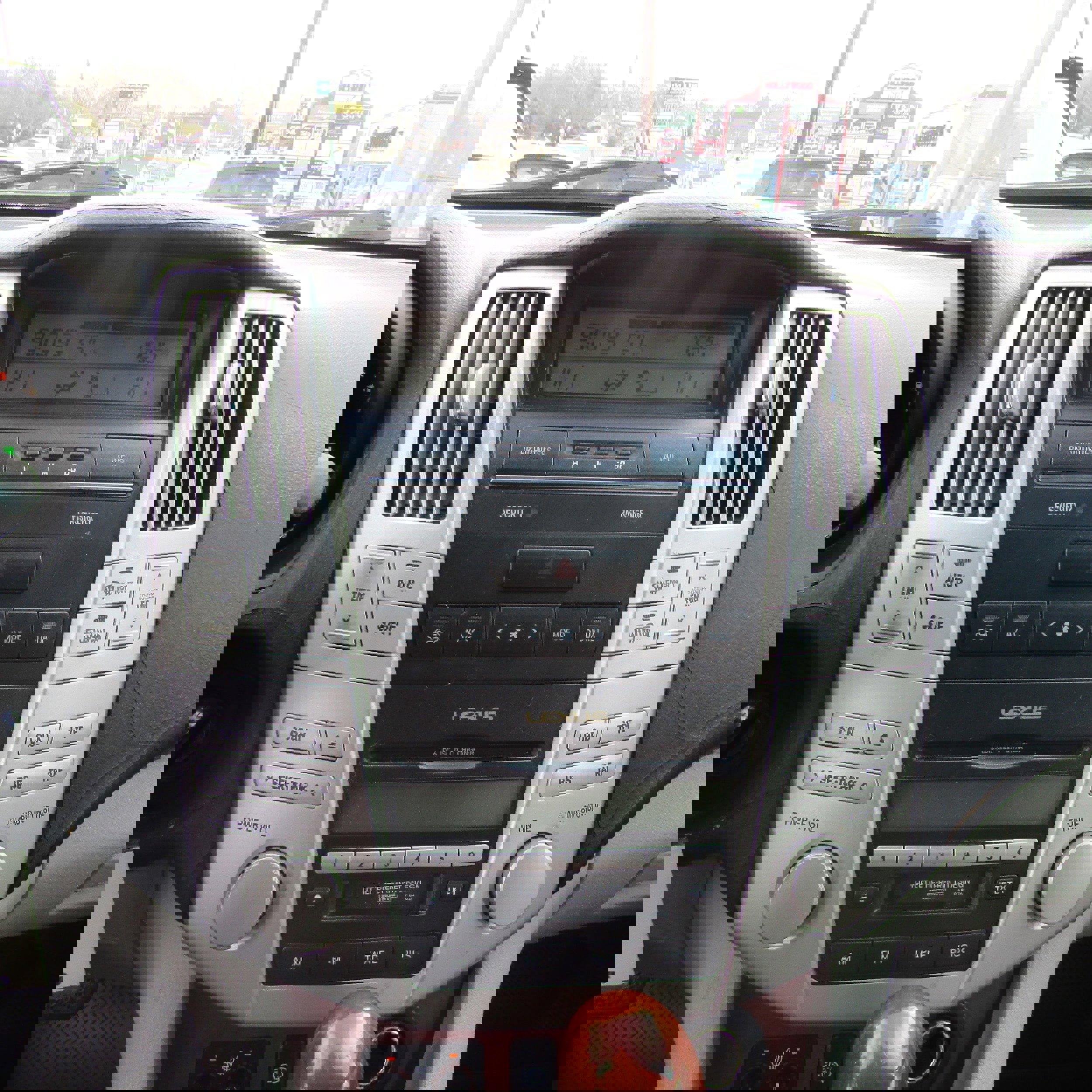 Used 2004 Lexus RX 330 Base image 14