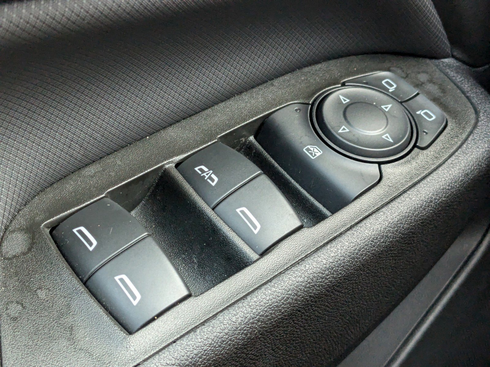 Used 2024 Chevrolet Equinox RS w/ RS Leather Package image 14