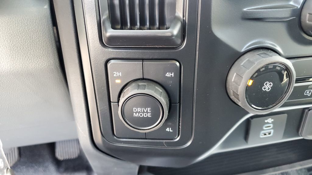 New 2026 Ford F550 4x4 Regular Cab Super Duty image 23