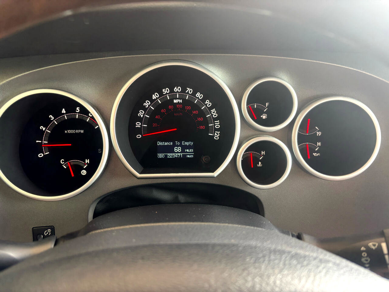 Used 2013 Toyota Tundra Platinum image 17