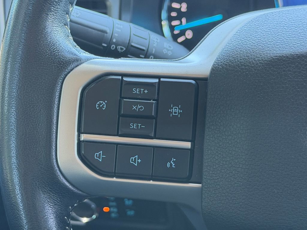 Used 2023 Ford Expedition XLT AWD/4WD image 13