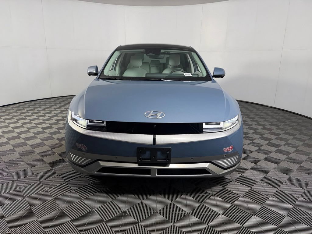 Used 2024 Hyundai Ioniq 5 Limited RWD image 3