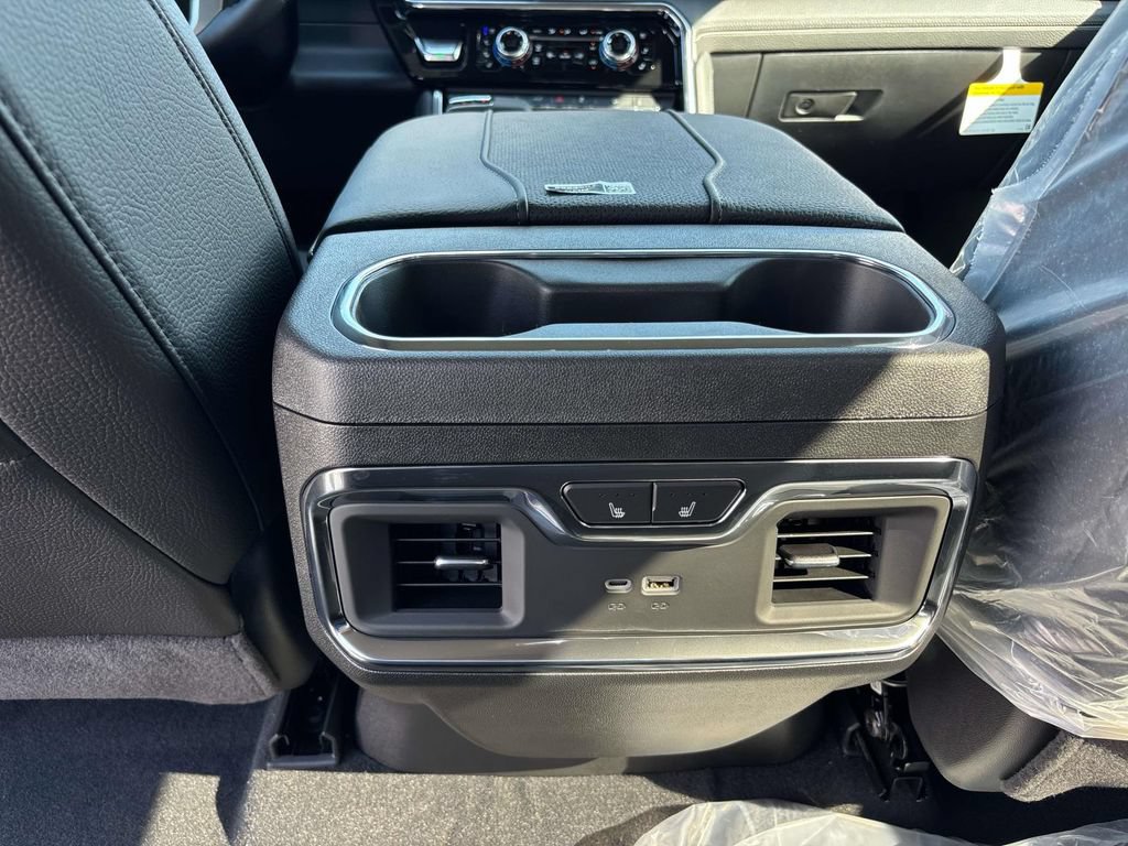 New 2026 GMC Sierra 1500 Denali AWD/4WD image 9