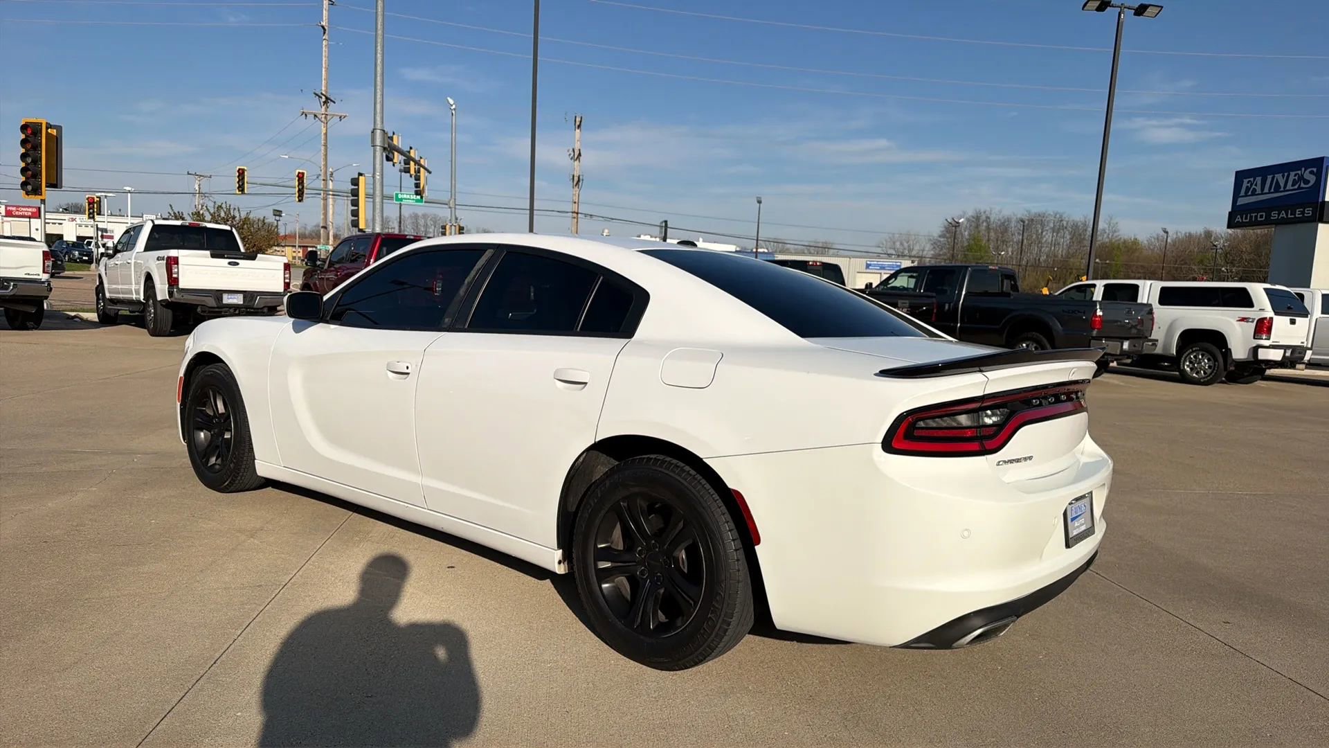 Used 2020 Dodge Charger SXT image 12