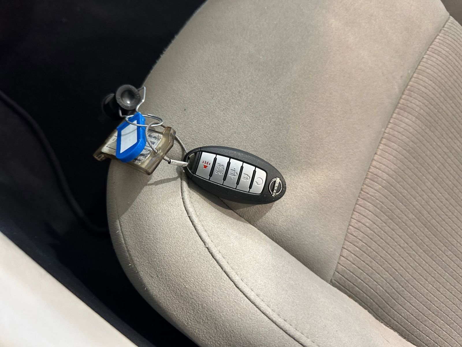 Used 2025 Nissan Altima 2.5 SV image 21